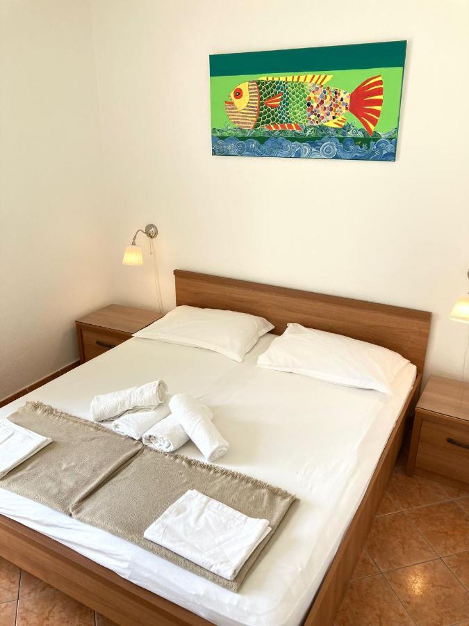 Rooms Vinka Tudor Hvar Town Exterior photo