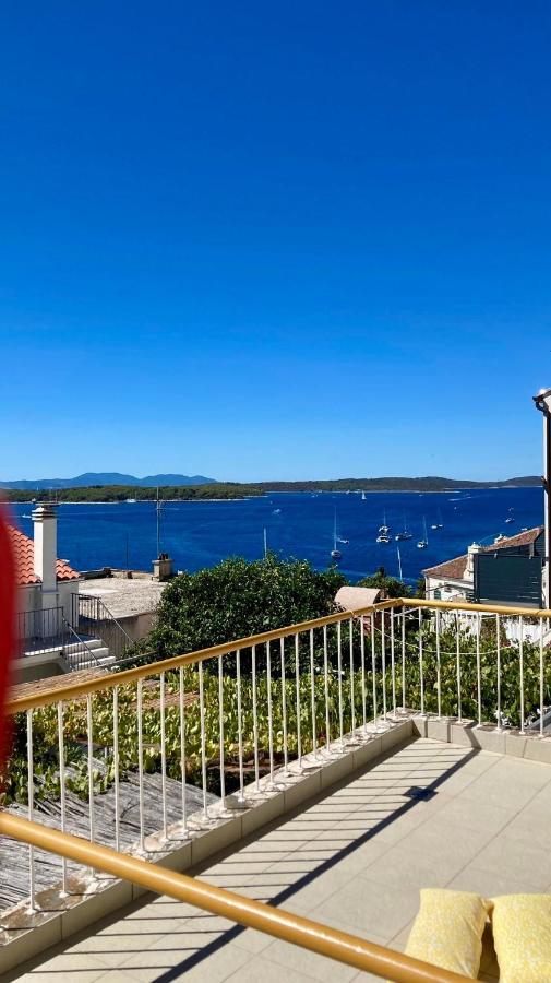 Rooms Vinka Tudor Hvar Town Exterior photo