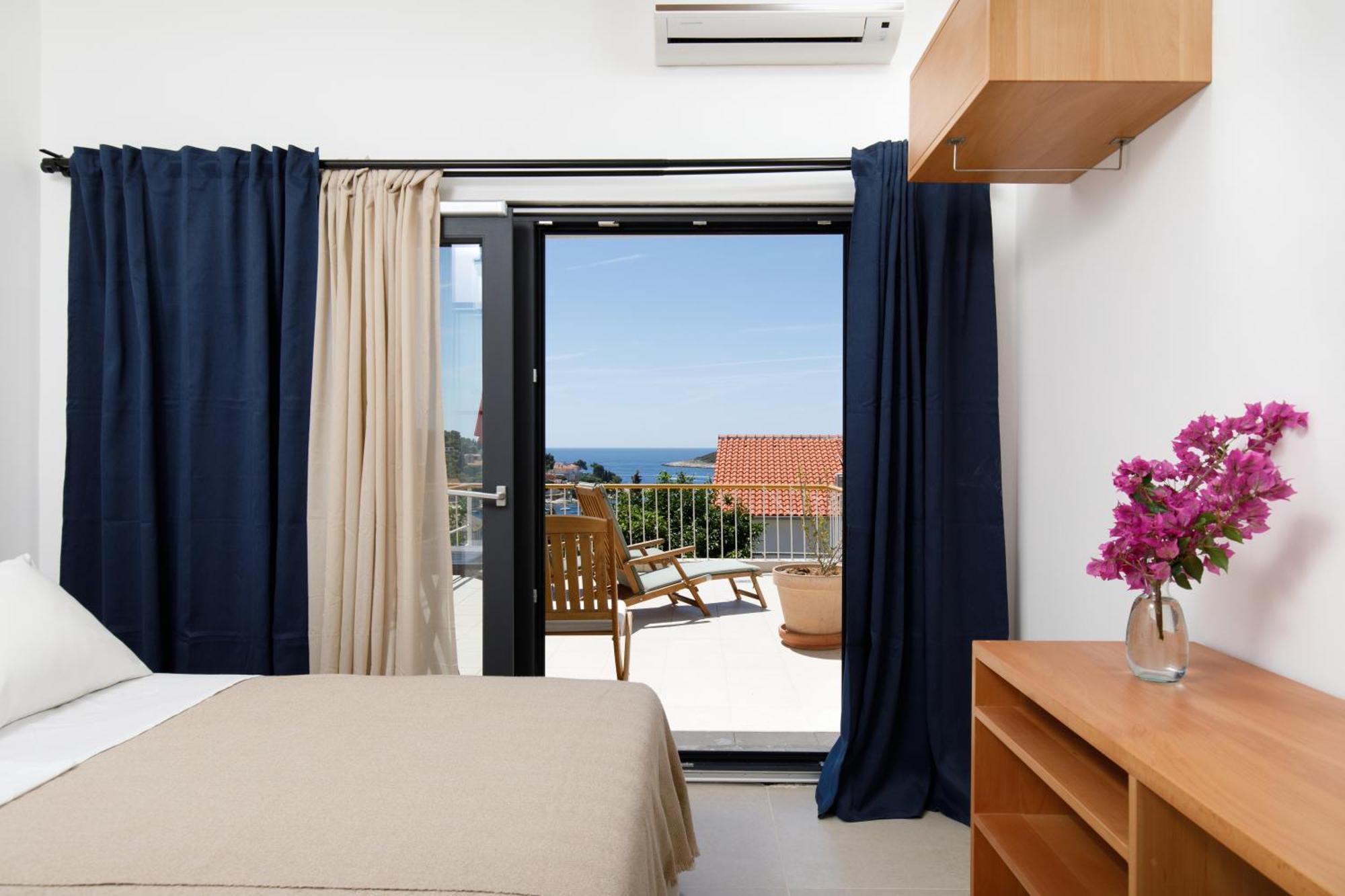 Rooms Vinka Tudor Hvar Town Exterior photo